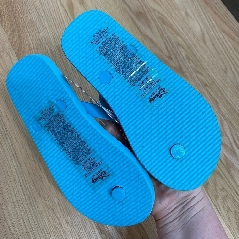 Frozen Tassel Flip Flops Sandals NWT 13/1 Girls Disney Elsa Anna